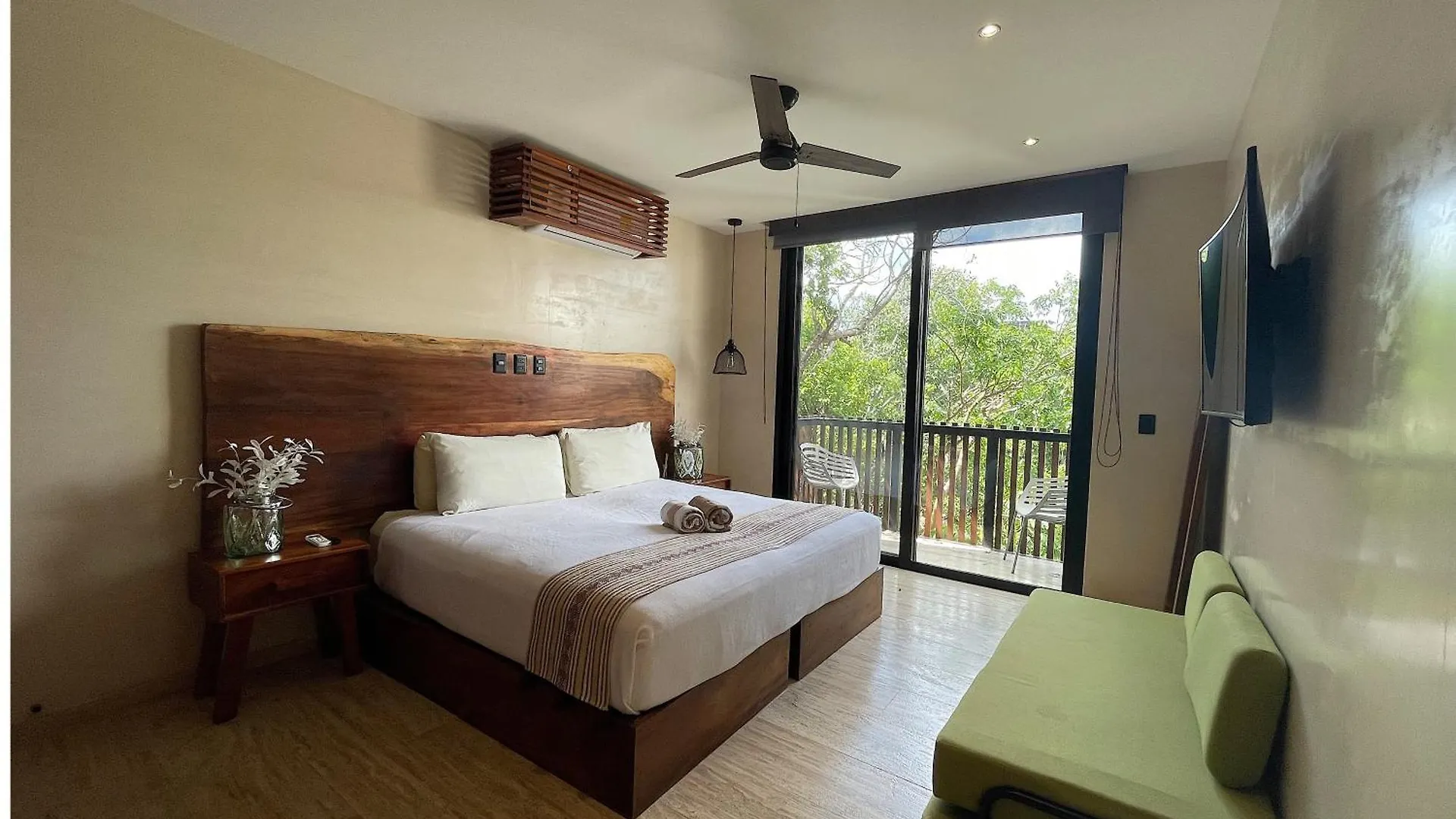 Appartement Kataleya Tulum By Zaazil - Amazing Penthouse Plus Aptartment , Up To 16 People, Private Pool, Terrace , Roof Top And Hot Tub In Luum Zama In The Jungle